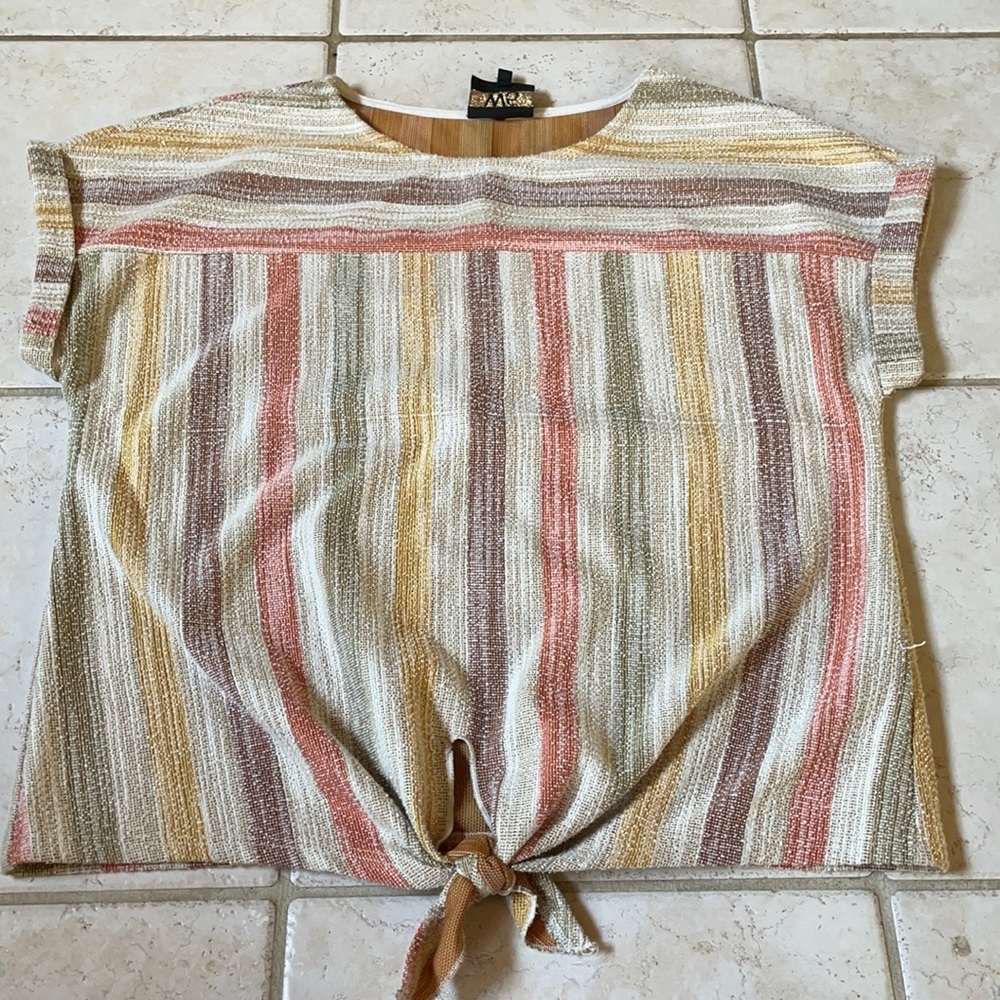 Striped tie shirt
